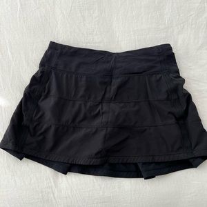 Black Lululemon Pace Rival Skirt Size 2